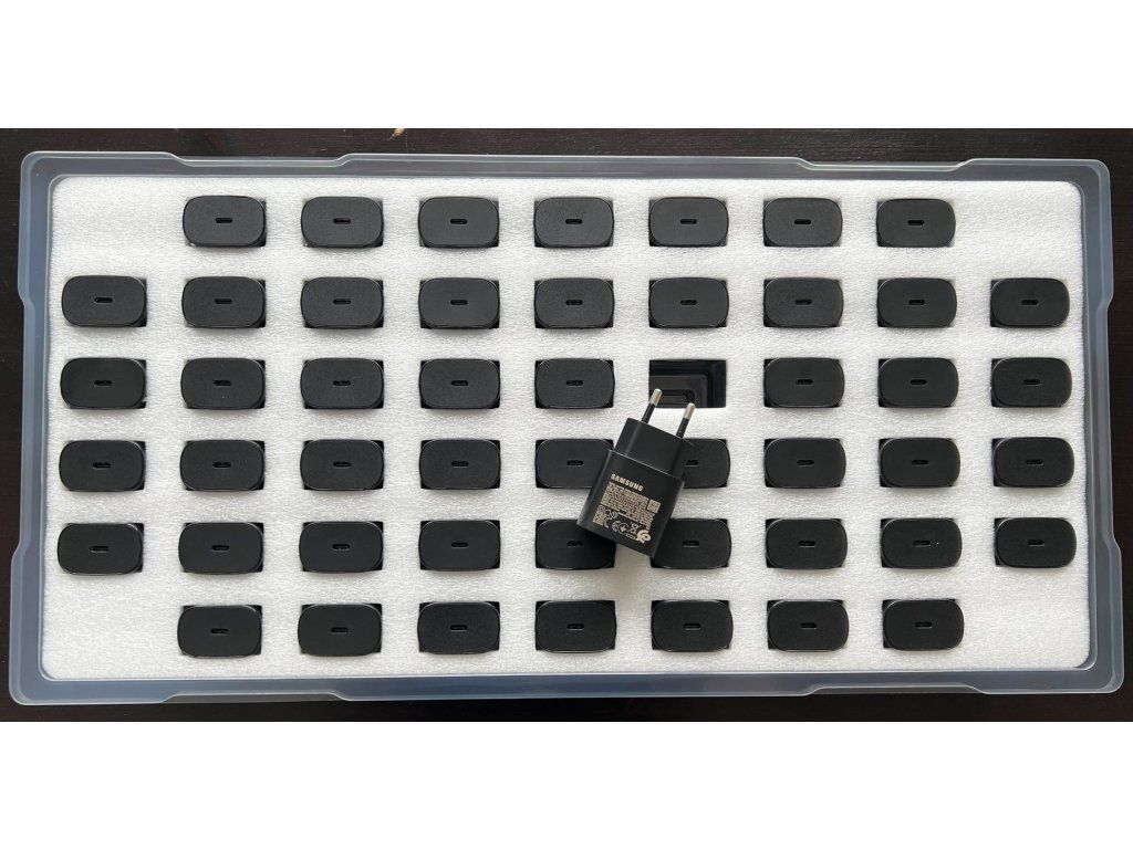 EP-TA800EBE Samsung USB-C 25W Cestovná nabíjačka Black – kompaktný adaptér do tašky
