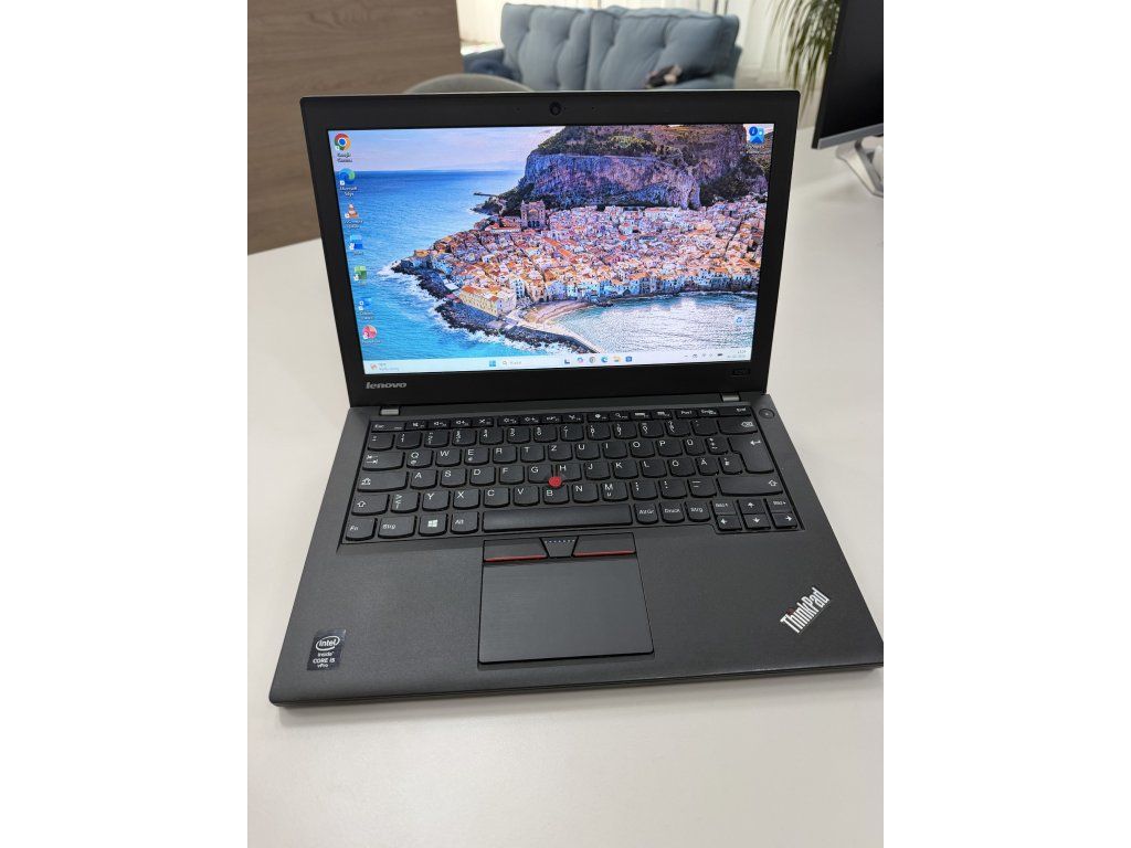 Repasovaný Lenovo ThinkPad X250 – reálna fotografia ponúkaného kusu